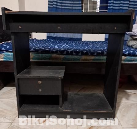 Computer / Study Table (2 piece)